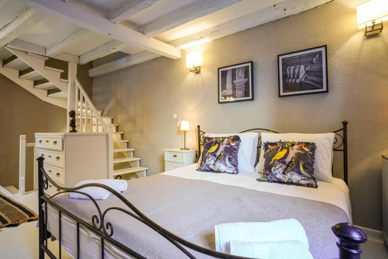 Deluxe Apartment Casa Flores With Sea View & Terrace Ровинь Экстерьер фото